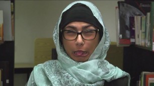 Please Be Silent, Mia Khalifa At The Library, Full Video