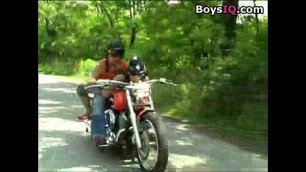 Driving with her is dangerous&comma; better stop the motorcycle and fuck her&excl; - sex video